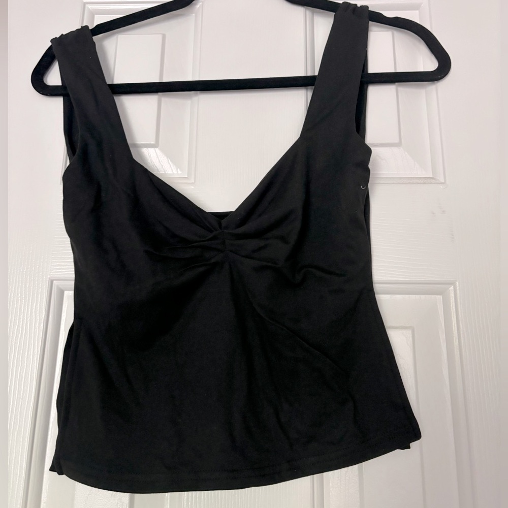 Crop top - Picture 1 of 2